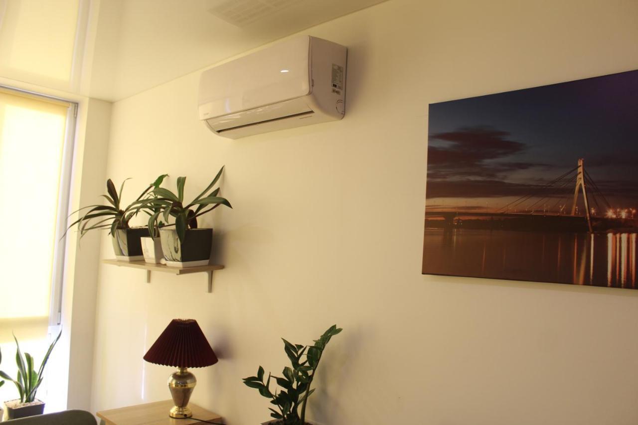 Comfortable Studio Apartments In A Secure Residential Complex Comfort Town Кт-02 Kijev Kültér fotó