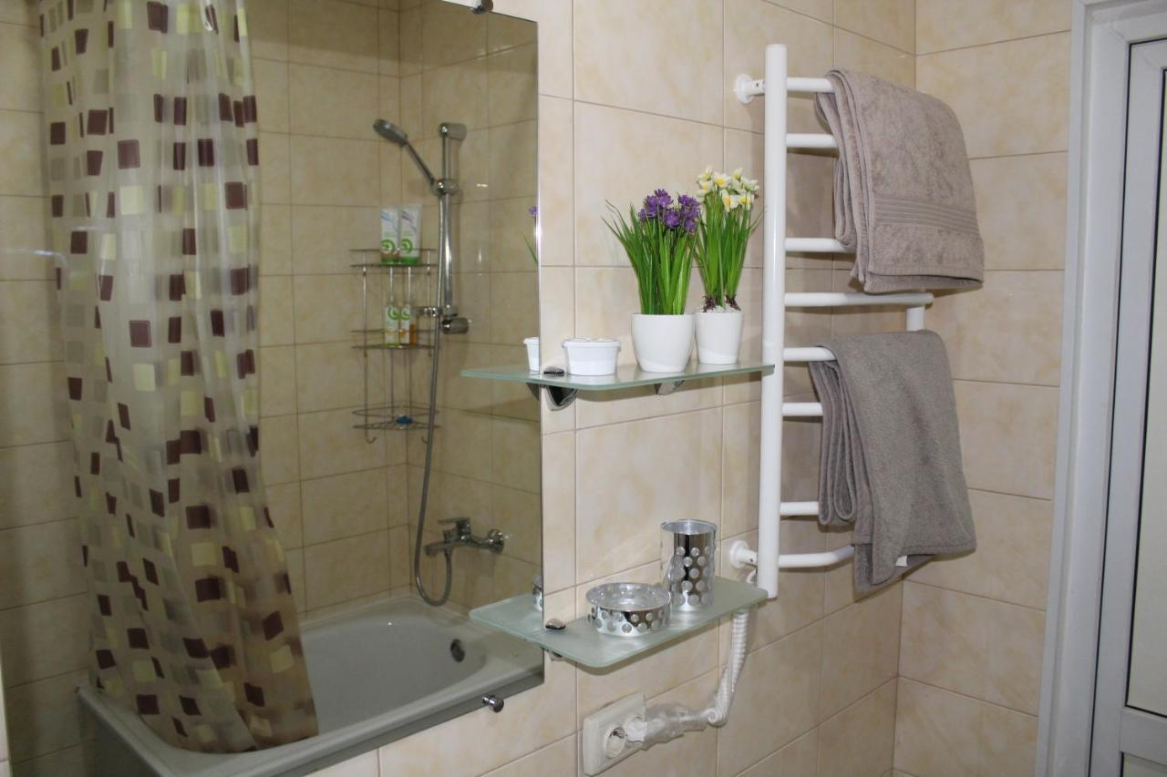 Comfortable Studio Apartments In A Secure Residential Complex Comfort Town Кт-02 Kijev Kültér fotó
