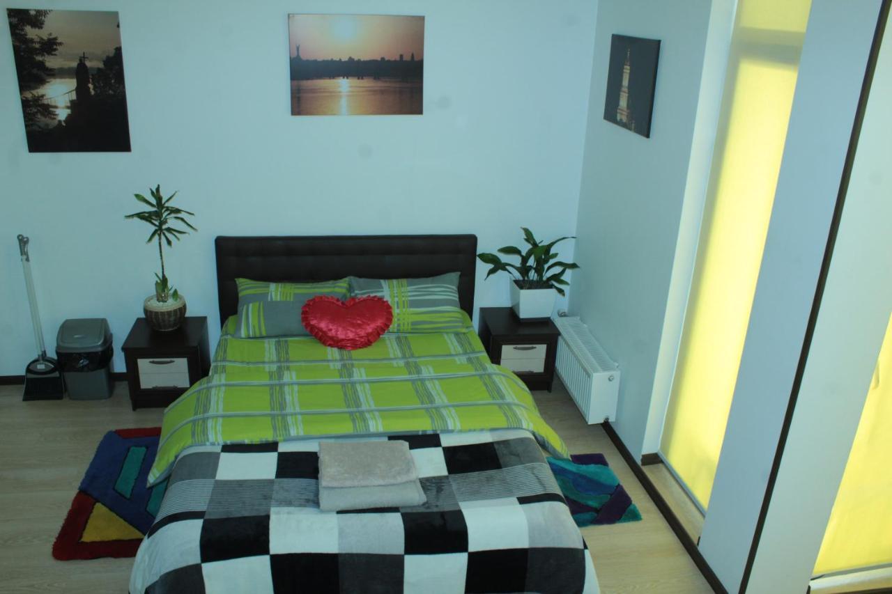 Comfortable Studio Apartments In A Secure Residential Complex Comfort Town Кт-02 Kijev Kültér fotó