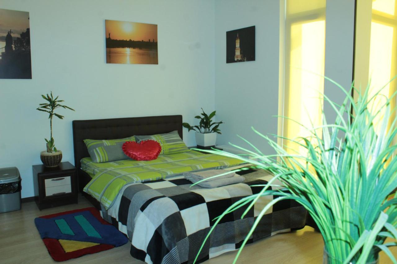 Comfortable Studio Apartments In A Secure Residential Complex Comfort Town Кт-02 Kijev Kültér fotó