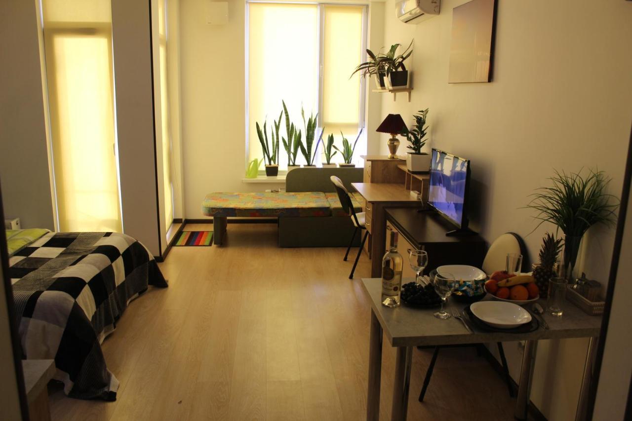 Comfortable Studio Apartments In A Secure Residential Complex Comfort Town Кт-02 Kijev Kültér fotó