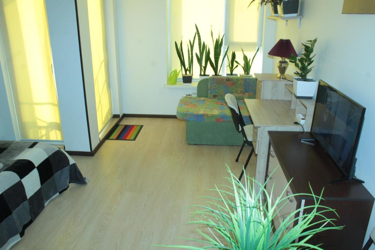 Comfortable Studio Apartments In A Secure Residential Complex Comfort Town Кт-02 Kijev Kültér fotó