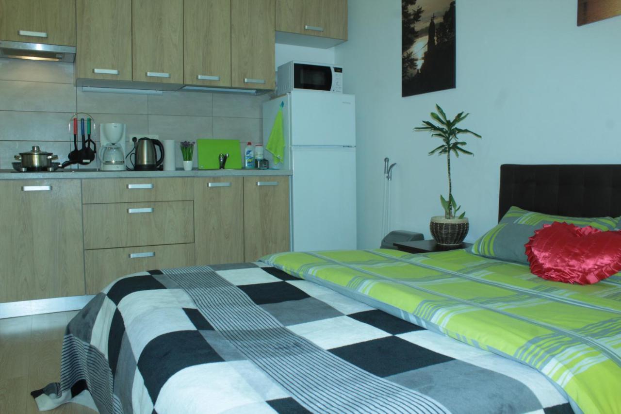 Comfortable Studio Apartments In A Secure Residential Complex Comfort Town Кт-02 Kijev Kültér fotó