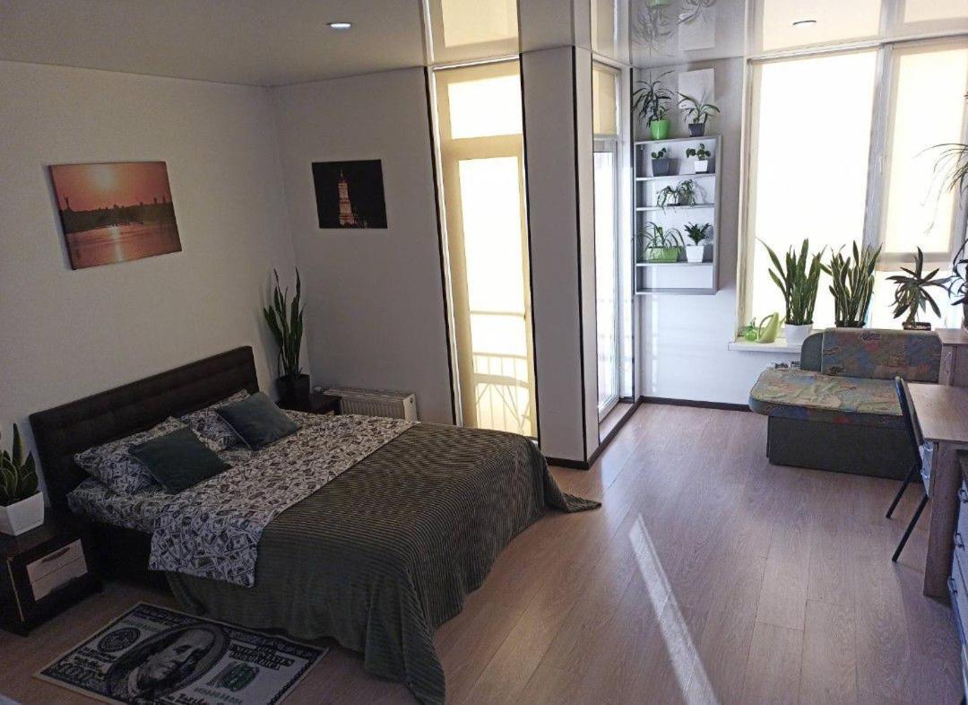 Comfortable Studio Apartments In A Secure Residential Complex Comfort Town Кт-02 Kijev Kültér fotó